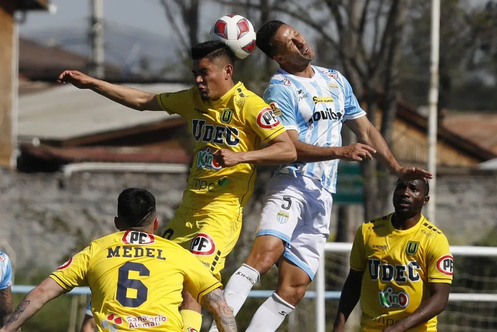 Pese a caer de local, Magallanes logró clasificar por segundo año consecutivo a la final de la Copa Chile. ¿Logrará la Academia el bicampeonato? | Foto: Photosport.