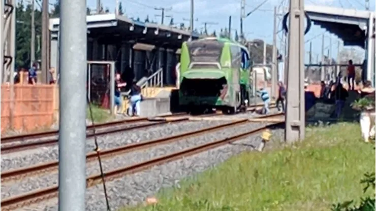 Accidente ocurrido en San Pedro de la Paz entre un Biotren y un bus.