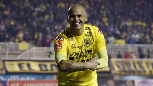 Chupete tiene encantando a Bozán