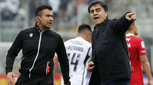 Gustavo Quinteros tiene la receta para no perder más tiempo en los partidos: imitar otro deporte.