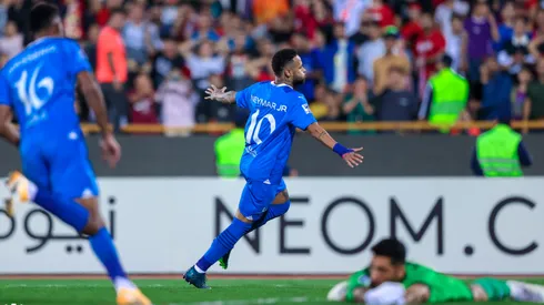 Neymar tiene su "bautismo de gol" en Champions de Asia.