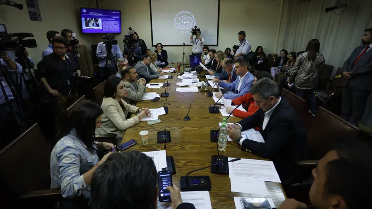 (Contexto) Comisión de Economía de la Cámara de Diputadas y Diputados dará un paso clave para el proyecto de ley que regula las plataformas de apuestas en línea en Chile este martes.