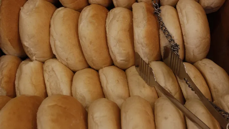 Receta fácil de pan amasado.