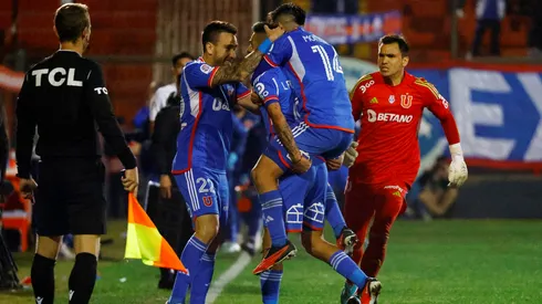 Universidad de Chile volvió a las victorias y escapa de la zona roja.