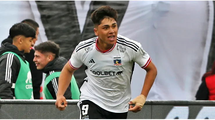Pizarro llegó a su sexto gol en el año con los albos.