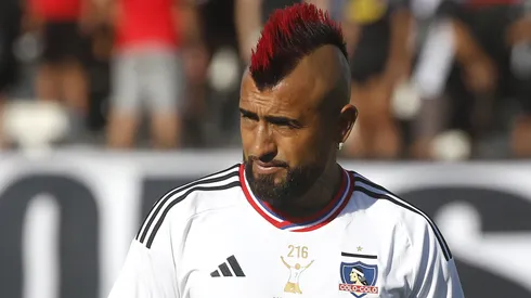 El King dispara contra Colo Colo por cómo está la cancha del Monumental.