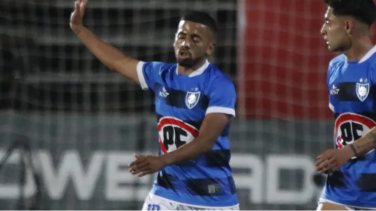 Brayan Palmezano acusó ataques xenófobos de parte de la hinchada de Universidad Católica. El club reaccionó.