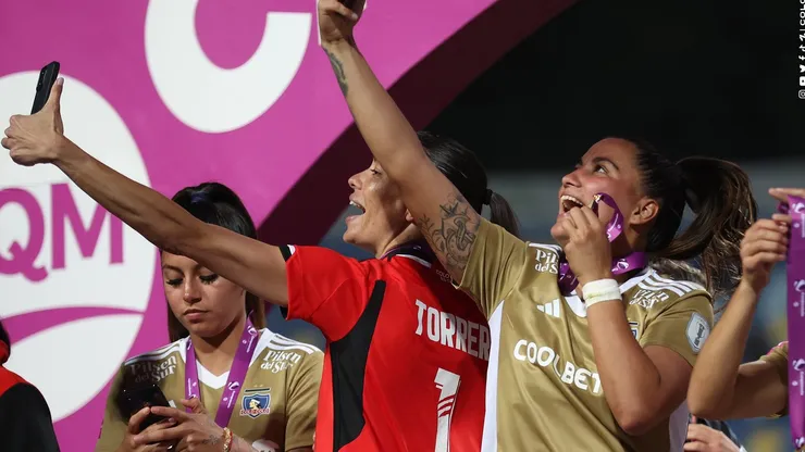 Ryan Torrero y María José Urrutia celebran el título