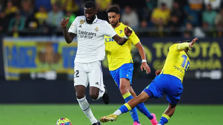 Real Madrid visita a Cádiz en La Liga.