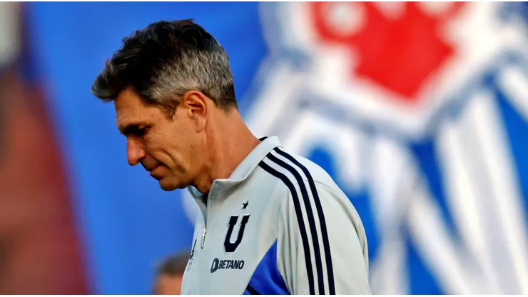 Mauricio Pellegrino está colgando en la U, pero César Vaccia aseguró que debería seguir.