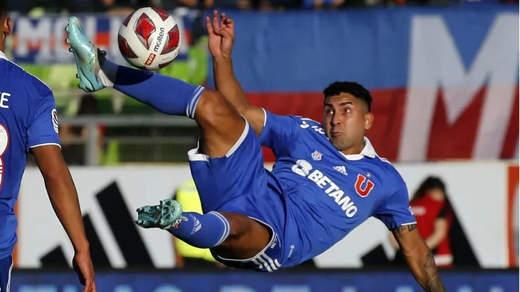 Vargas jugó su último partido por la U en enero