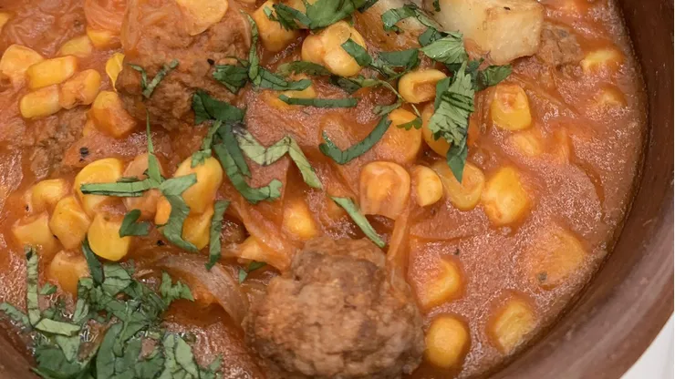 Receta de tomaticán: Un clásico de la cocina chilena.