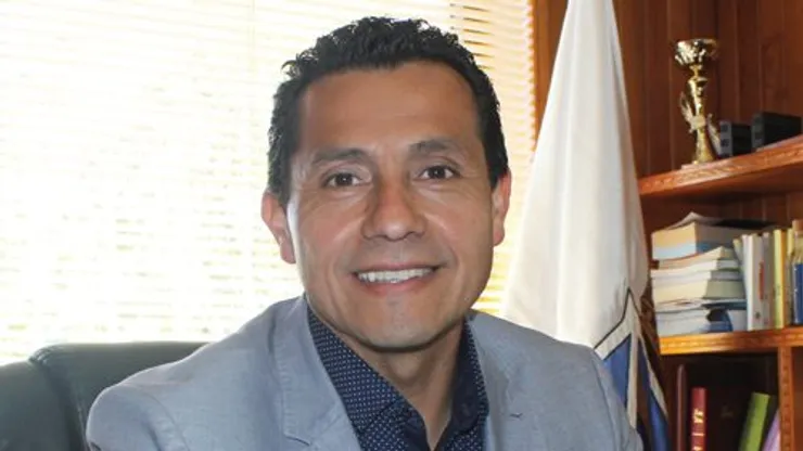 ¿Por qué se investiga al alcalde de Algarrobo y de qué partido es?