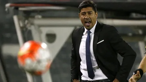 Nicolás Córdova se transforma esta noche en el primer técnico 100% chileno en dirigir a la Roja en eliminatorias tras casi dos décadas.