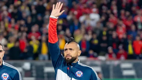 Arturo Vidal se va de Chile para enfrentar la parte final de su recuperación en Brasil.