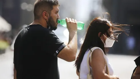 Calor en Santiago (2021)