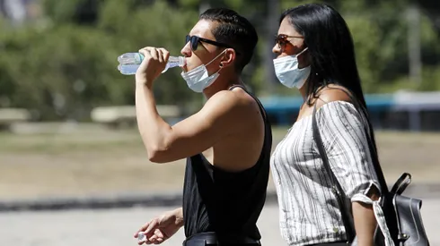 Se viene el calor intenso: ¿Cómo estará el tiempo en Santiago esta semana?