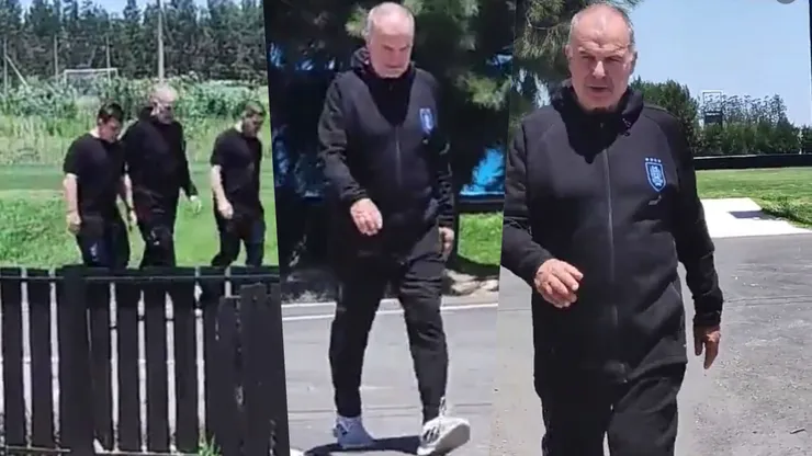 Marcelo Bielsa salió a tomarse fotos con los hinchas de la Celeste.