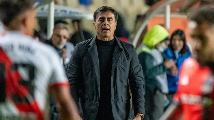 Quinteros le da prioridad a Colo Colo, dicen en Ecuador