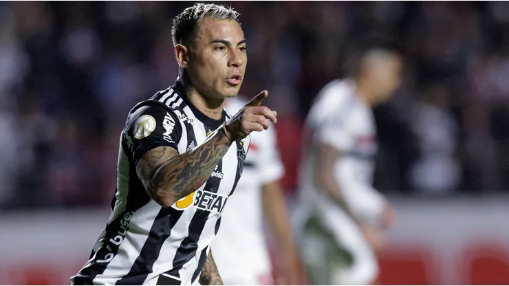 Eduardo Vargas juega por Atlético Mineiro desde el 2021.