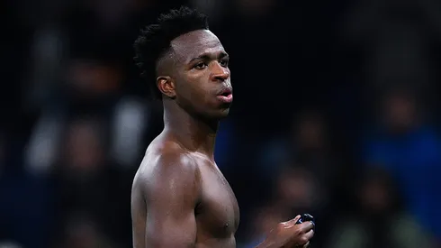 No se viste más de corto este 2023: Vinicius se lesionó y volverá a jugar el próximo año.