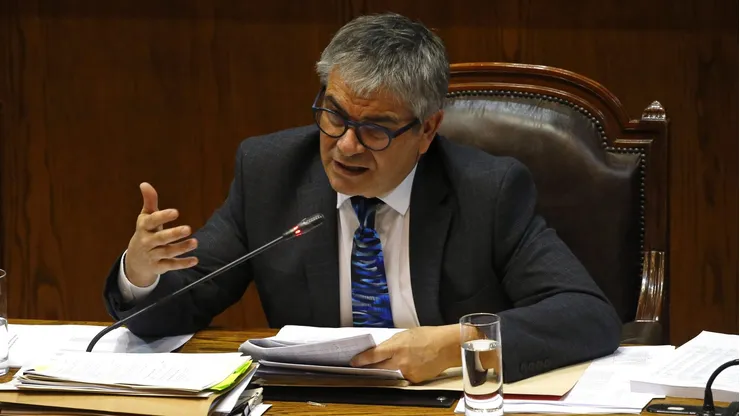 ¿Se condonará el CAE? Gobierno promete ley para terminar con el crédito.