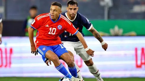 Alexis tuvo un partido para el olvido ante Paraguay.