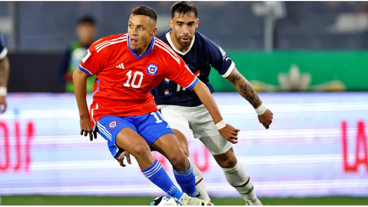 Alexis tuvo un partido para el olvido ante Paraguay.