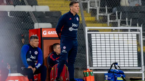 Tras un año y medio al mando de La Roja, Eduardo Berizzo deja la dirección técnica.