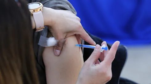 Nueva vacuna de Covid-19: ¿Cómo saber si me puse las otras dosis?