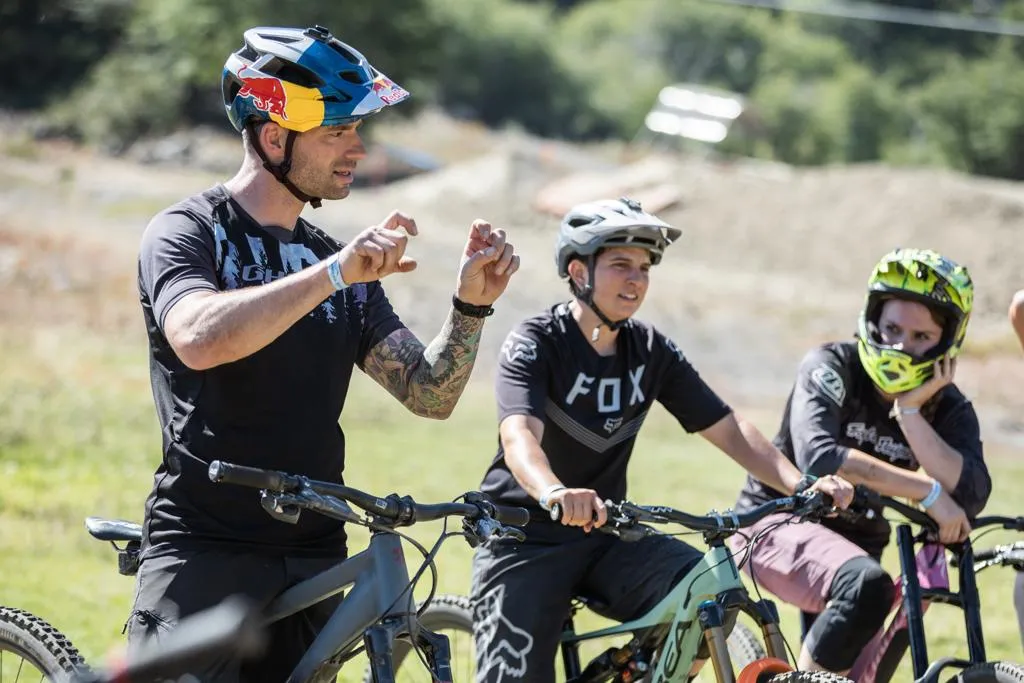 Del Cerro al Barrio entrega cupos para Red Bull Valparaíso Cerro Abajo 2024. Foto: Red Bull Content Pool.