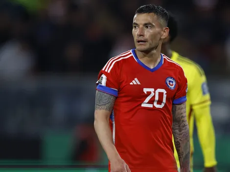 ¿Por qué no juega Charles Aránguiz ante Paraguay?