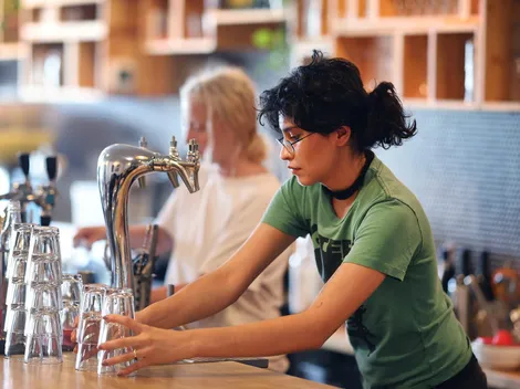 Verifica con tu RUT si cumples los requisitos del Bono Mujer Trabajadora