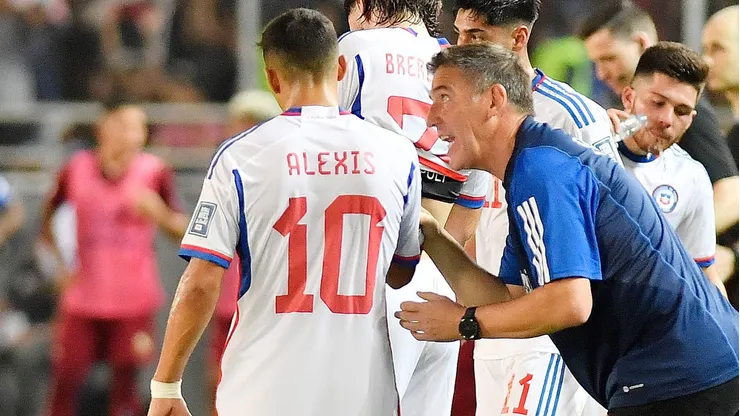 Alexis será el 10 ante Paraguay