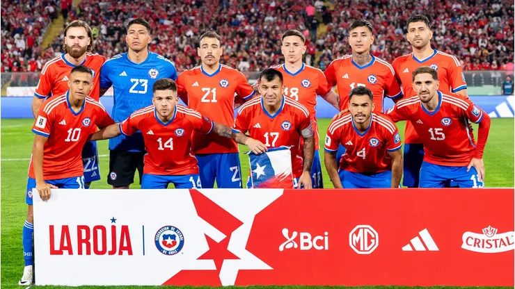 Chile va con todo ante Paraguay y piensa una formación con una bomba en ataque.