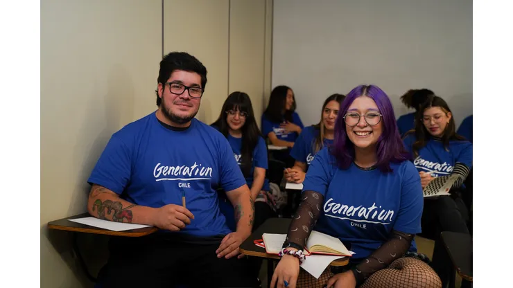 Generation Chile ofrece 80 cupos para capacitarse y trabajar en tecnología.