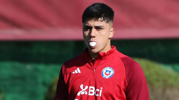 Damián Pizarro pelea por ser opción ante Paraguay.