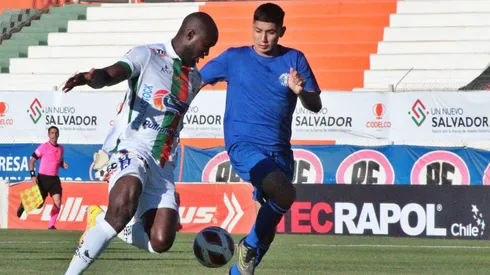 Audax jugó con una camiseta de emergencia por notable error del utilero.