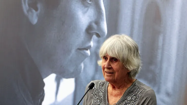 Fallece Joan Jara
