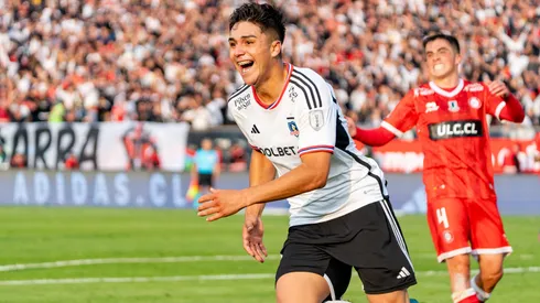 Colo Colo consigue valioso triunfo de local ante Unión La Calera.