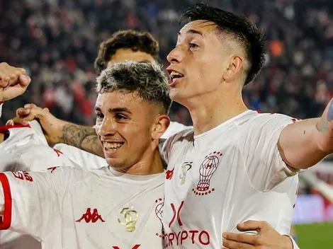 Echeverría héroe: asiste a ex Huachipato en gol que salva a Huracán