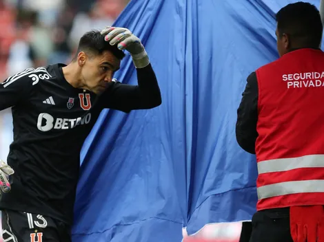 Toselli es recibido con insultos del público de la UC