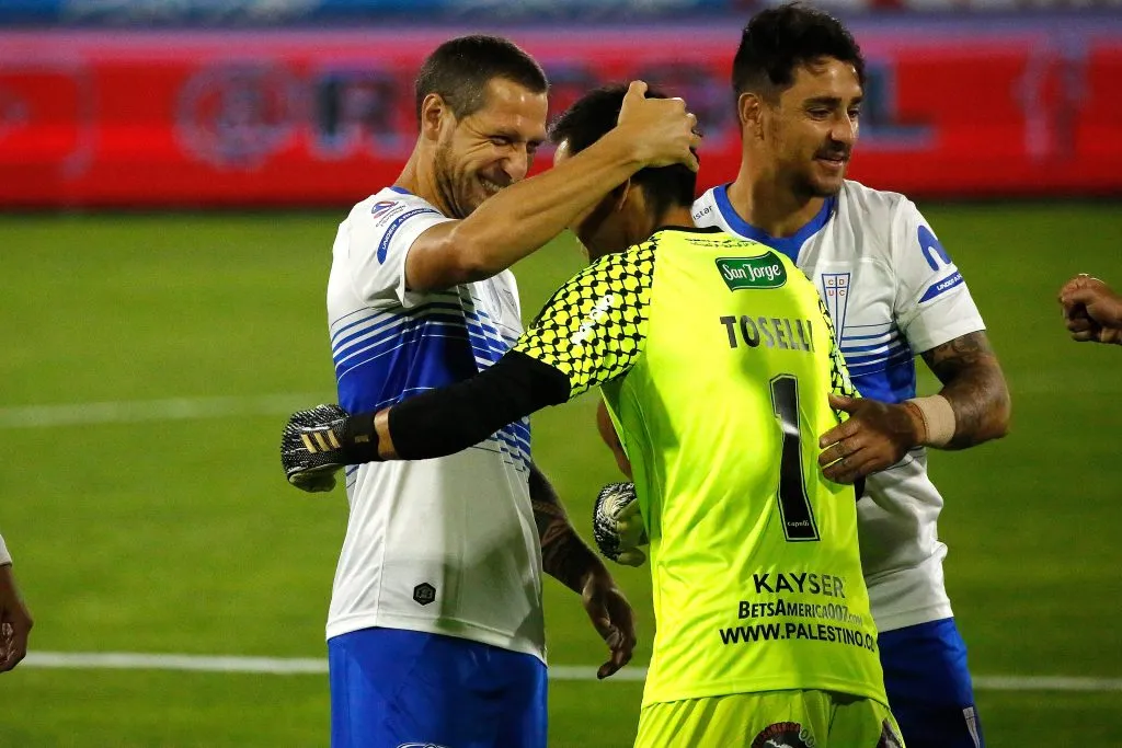 Toselli se ha enfrentado tres veces a la UC | Photosport