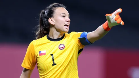 Tiane Endler le puso punto final a su estadía en la Roja luego del paso a la final del fútbol femenino en Santiago 2023.