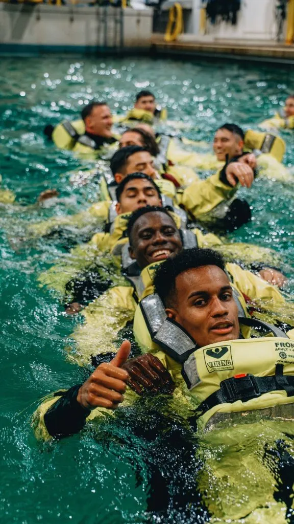 Darío Osorio en actividad como bombero (Midtjylland)