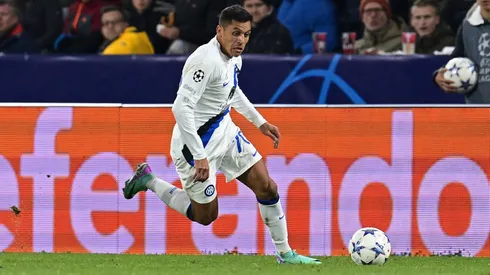 Alexis Sánchez fue titular y uno de los más peligrosos del Inter de Milán ante Salzburgo.