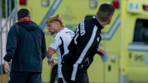 La pataleta de Leonardo Gil tras ser reemplazado en Colo Colo.