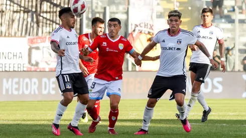 Colo Colo enfrenta a Magallanes con la obligación de ganar para seguir soñando con el título.