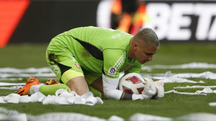 Cristóbal Campos no fue convocado ante Everton.