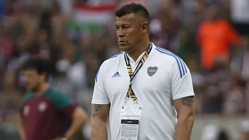 Boca Juniors anuncia la renuncia de Almirón.